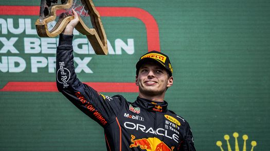 Max Verstappen gana el GP de Bélgica y acaricia el Mundial