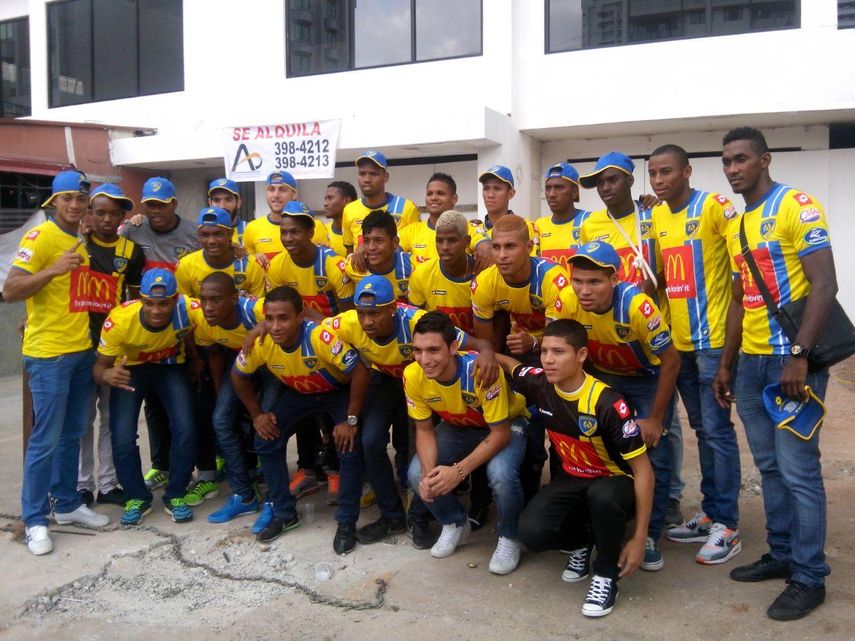 Chorrillo FC presentó oficialmente su plantilla para el Clausura 2015