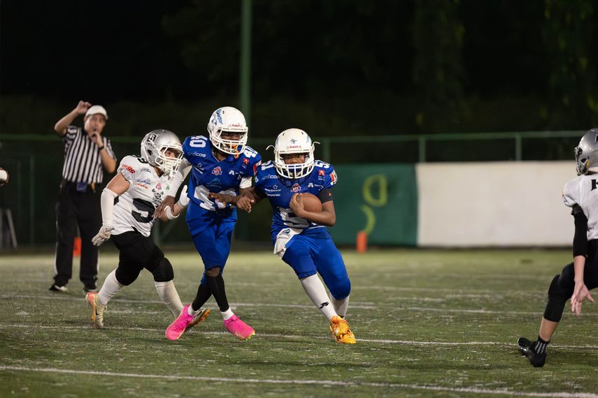 Los Dragons de Balboa Academy se alzaron con el trofeo en la temporada 2024 en la Categoría Mini de la KFL.&nbsp;