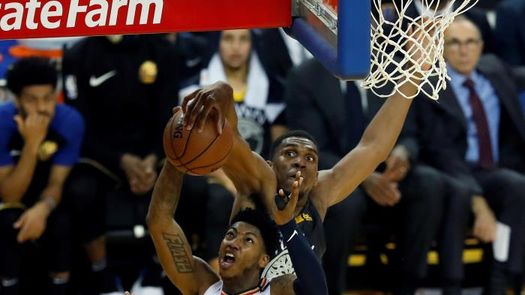 Los Knicks acuerdan contratos con el pívot Noel y el base Payton