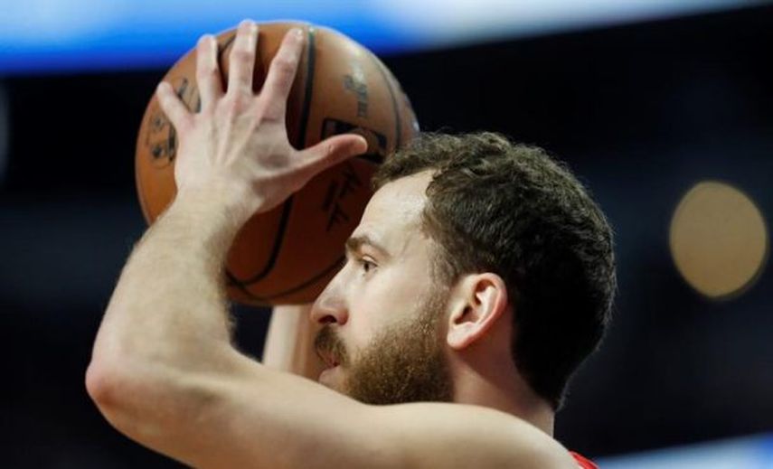 Los Timberwolves no aprovechan el doble-doble de Rubio y se alejan de los playoffs