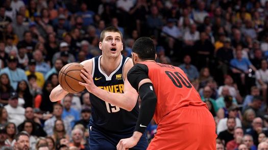Raptors, 11 victorias consecutivas; Harden y Jokic, sendos triples-dobles