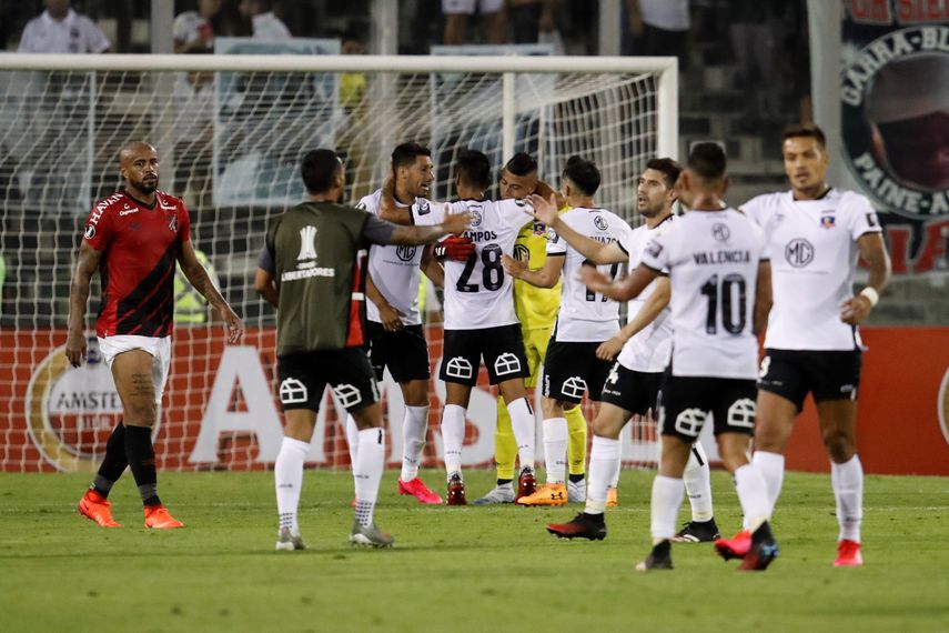 El Colo Colo registra primer caso de COVID-19 tras volver a los entrenamientos
