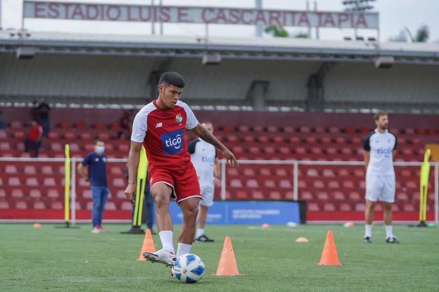 Finaliza microciclo con jugadores de la LPF