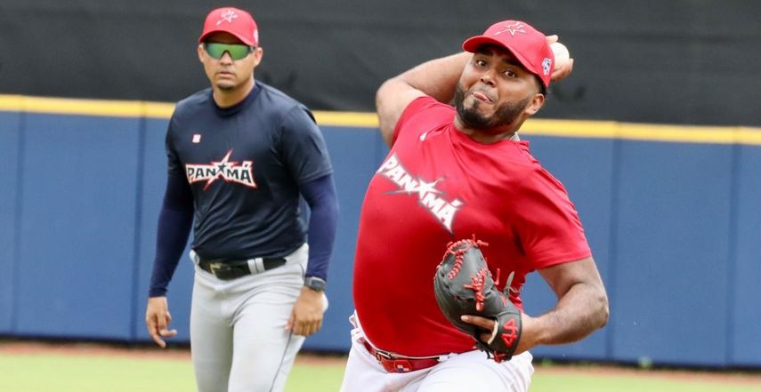 Wilfredo Pereira ha sido asignado para el abrir por Panamá esta noche ante México en la tercera fecha del Torneo Premier 12 2024. Foto: Cortesía/Fedebeis