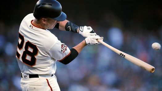 10-7. Posey pega dos cuadrangulares y los Gigantes siguen encendidos