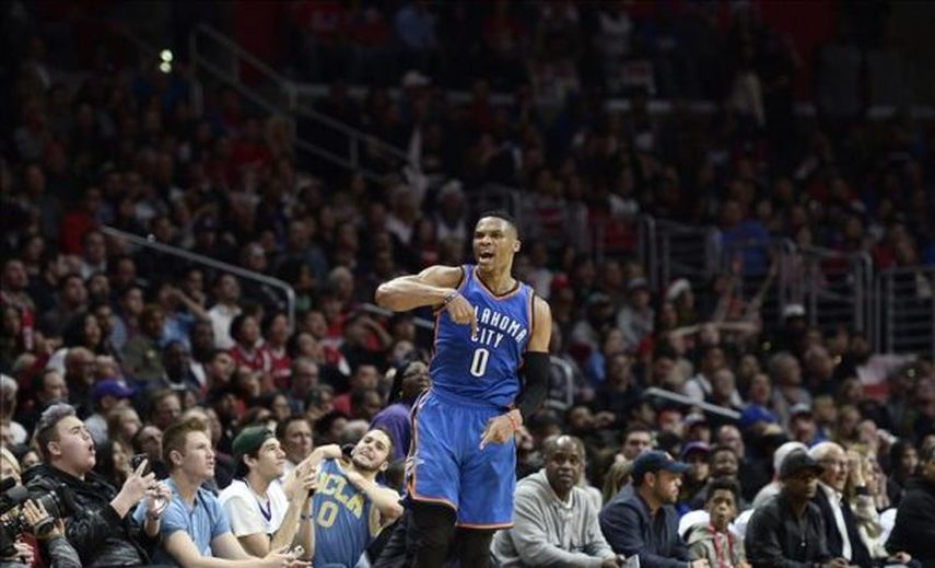 122-112. Westbrook y Durant, con sendos dobles-dobles, imponen su clase
