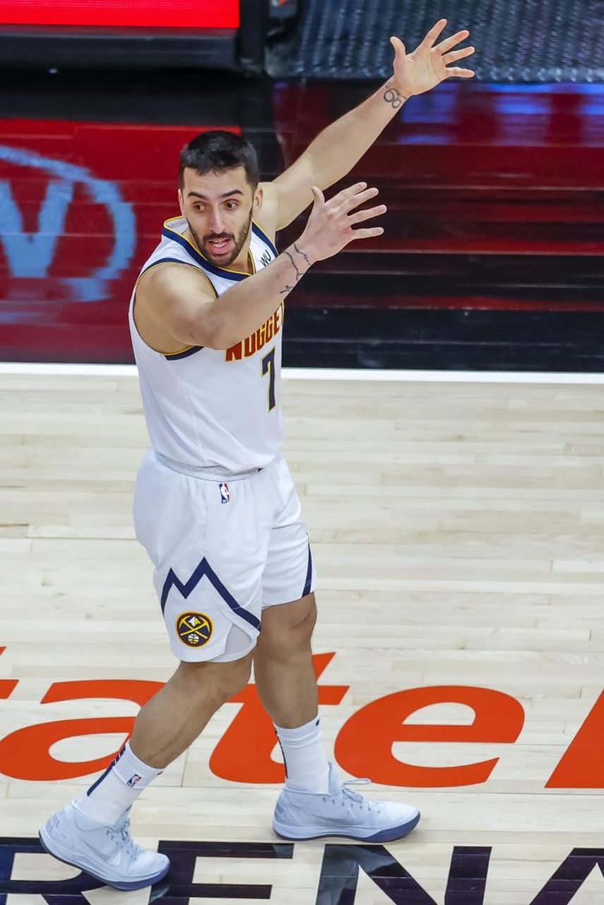 123-106. Jokic, decimoquinto triple-doble y triunfo ante Heat; Campazzo ayuda
