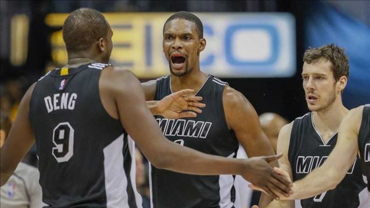 116-109. Bosh y Whiteside lideran el ataque ganador de los Heat