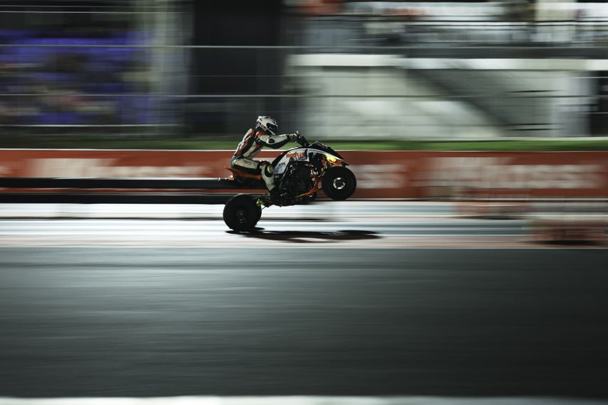 El rugir de los motores se hizo sentir en una noche cargada de adrenalina