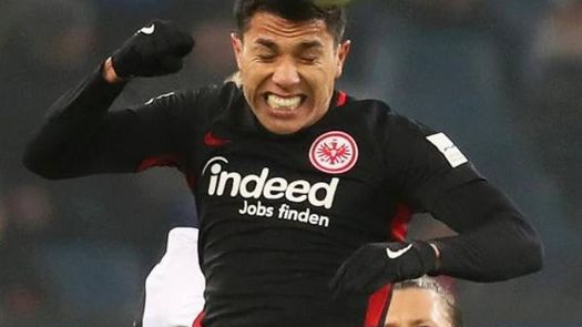 El Guadalajara vende a Carlos Salcedo al Eintracht Frankfurt de la Bundesliga