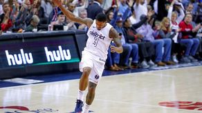 121-115. Beal aporta 27 puntos y Wizards siguen en la lucha por los playoffs