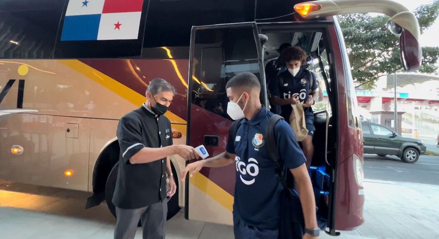 Panamá en su llegada al hotel de concentración.