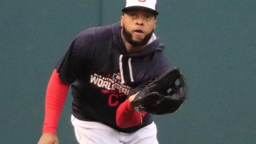 Los Indios no ejercen las opciones de Hand, Carlos y Domingo Santana