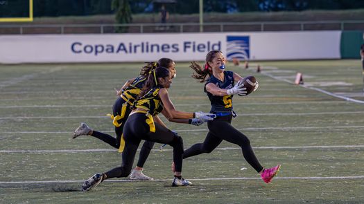 El Jamboree de las categorías Mini y Varsity de la temporada 2025 de Kiwanis Football League se jugará este sábado 26 de abril,