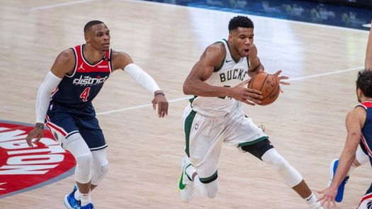 Nets y Bucks, no ceden en el Este; derrota sorpresa de Suns ante Pacers