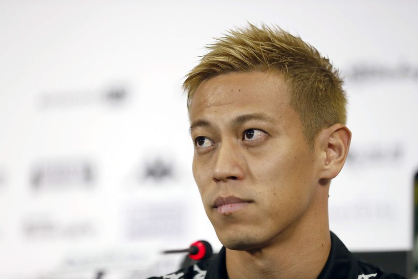 El japonés Honda, lesionado, se queda sin equipo tras sonar para Portimonense