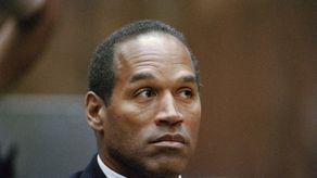 O.J. Simpson durante el juicio en su contra durante 1994-1995.