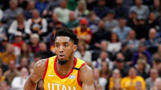 86-96. Mitchell y la defensa dan a Jazz su segundo triunfo consecutivo