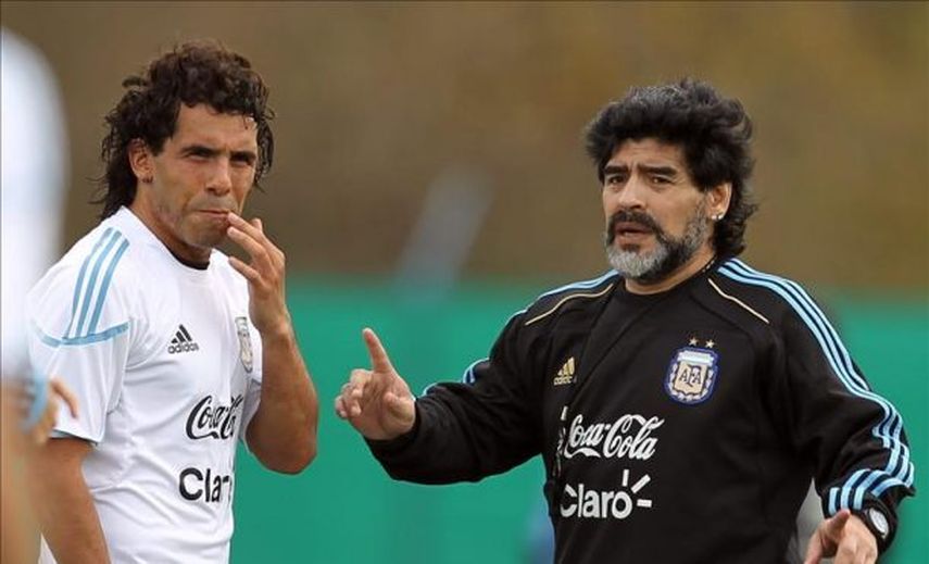 Maradona: Daría un brazo por jugar en Boca con Carlitos Tevez