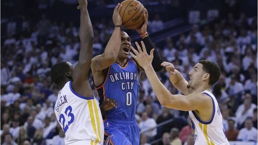 117-91. Barnes y la defensa de los Warriors silenciaron a Durant y Westbrook