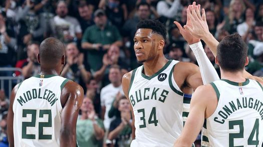 Giannis Antetokounmpo se convirtió en el jugador con más puntos en la historia de los Bucks, rompiendo la marca establecida por Kareem Abdul-Jabbar.&nbsp; &nbsp;
