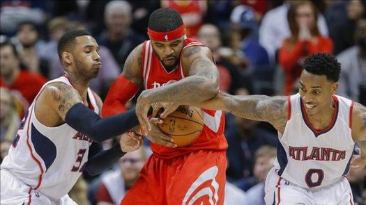 La NBA considera que los árbitros se equivocaron contra los Rockets