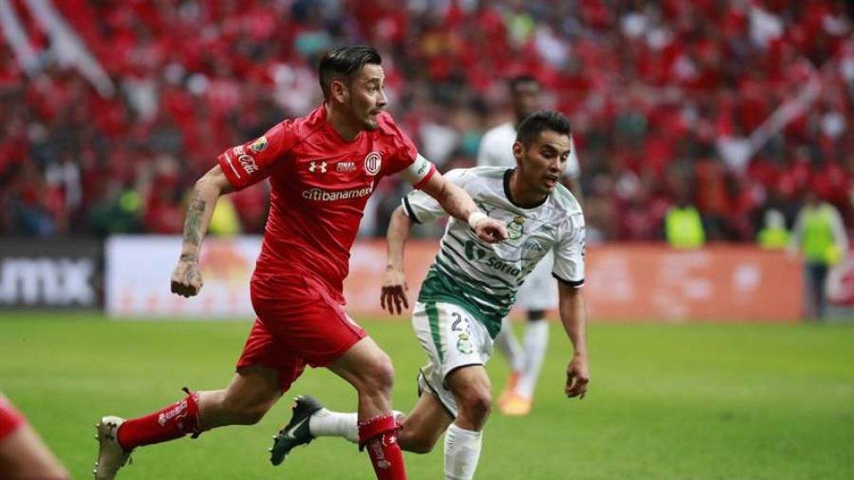 El argentino Sambueza da triunfo a Toluca en su regreso a las canchas