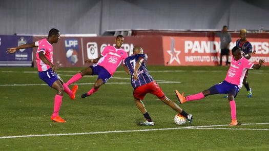 Plaza Amador y Árabe Unido en una final que promete