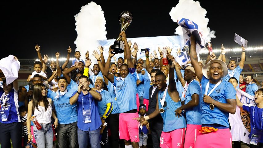 Árabe Unido se alza con la 15 y le quita el invicto a Plaza Amador