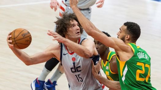 Derrotas sorpresas de los Jazz y los Suns; los Hawks no paran de ganar