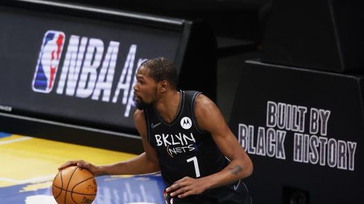 97-127. Durant hace ganadores a Nets en partido reprogramado