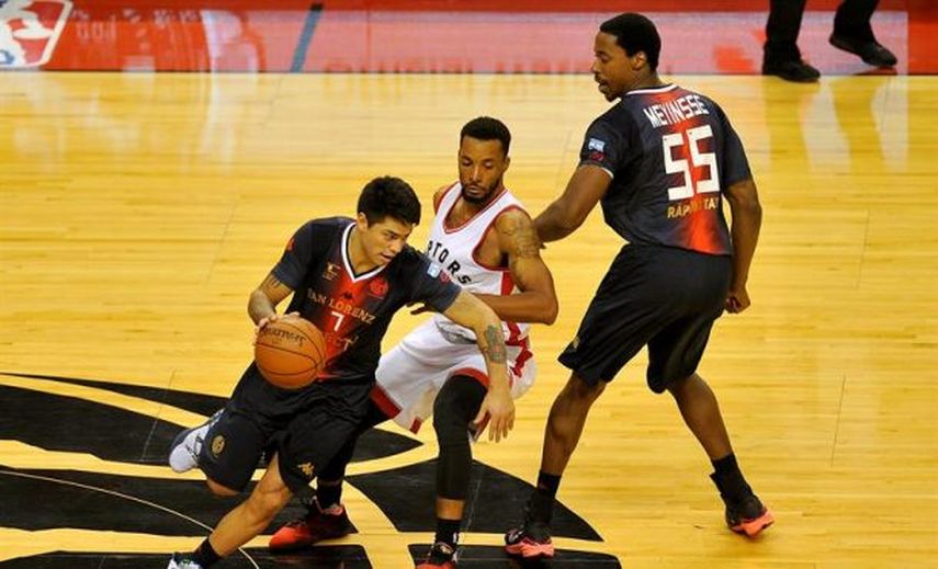 122-105. El novato VanVleet se exhibió como líder encestador de los Raptors