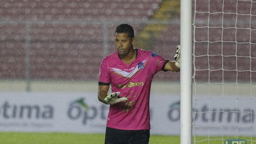 Miguel Lloyd es el portero menos goleado hasta el momento