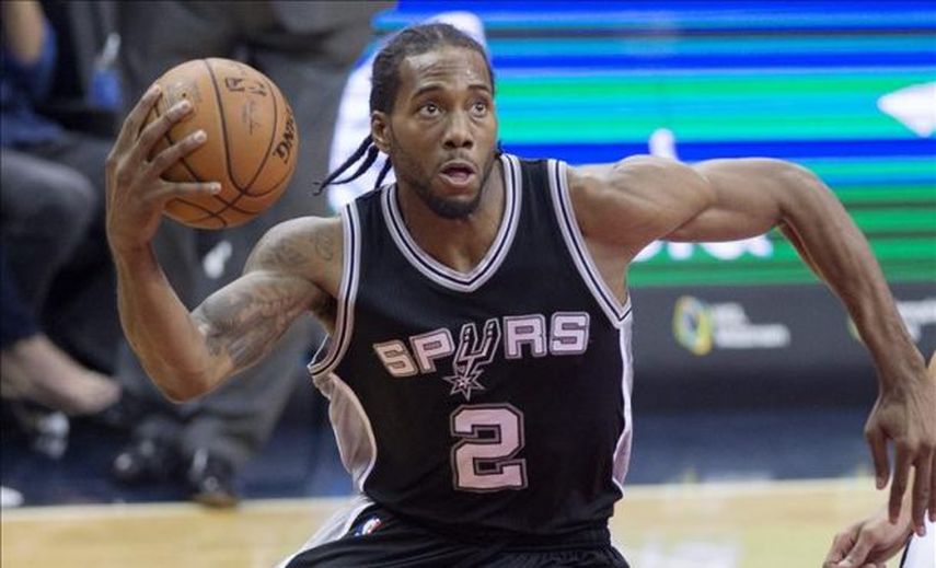 114-94. Leonard dirige la victoria de los Spurs
