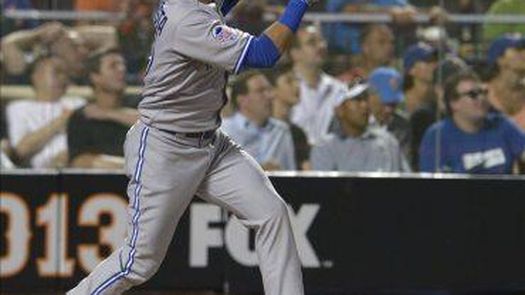 6-3. Bautista jonronea y mantiene las posibilidades de los Azulejos de ir a las finales