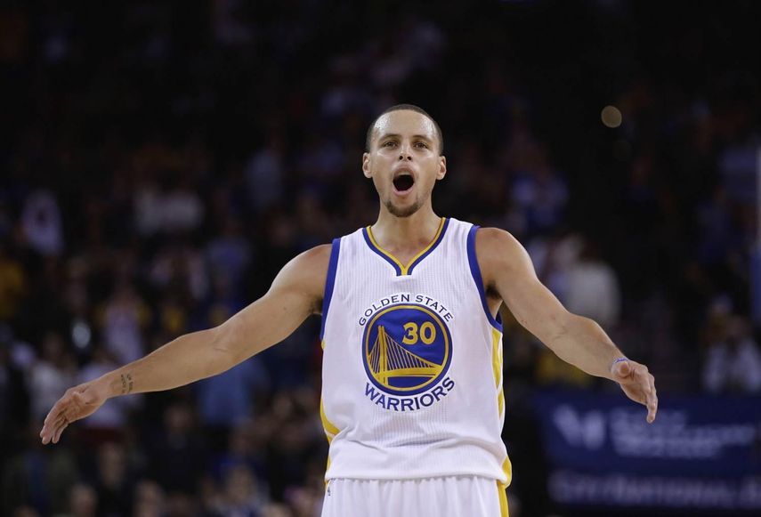 98-105. Los Warriors suman su decimoquinto triunfo al hilo