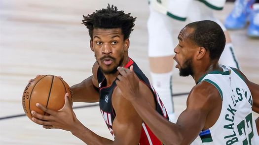 Heat, seis años después jugaran las finales de la Conferencia Este; los Lakers toman ventaja