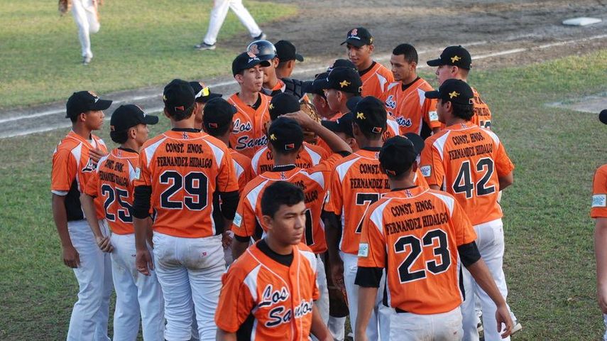 Los Santos deja a Chiriquí sin respuesta y lleva la ventaja en la serie semifinal