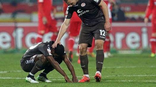 Armando Cooper fue separado del FC St.Pauli