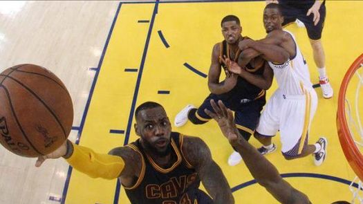 108-100. Los Warriors se anotan el primer triunfo en la prórroga