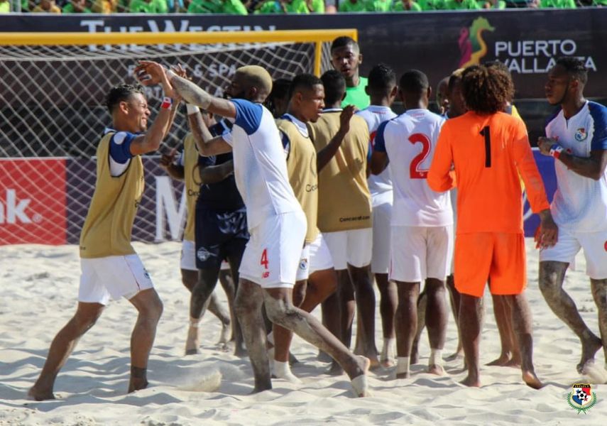 Selección de fútbol playa avanza a cuartos del Premundial