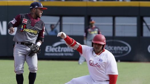 Luis Sardiñas lidera a venezolanos en inicio de la Liga Mexicana de Béisbol