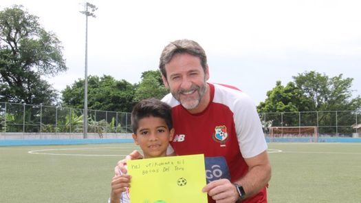 Thomas Christiansen arranca gira en Bocas del Toro