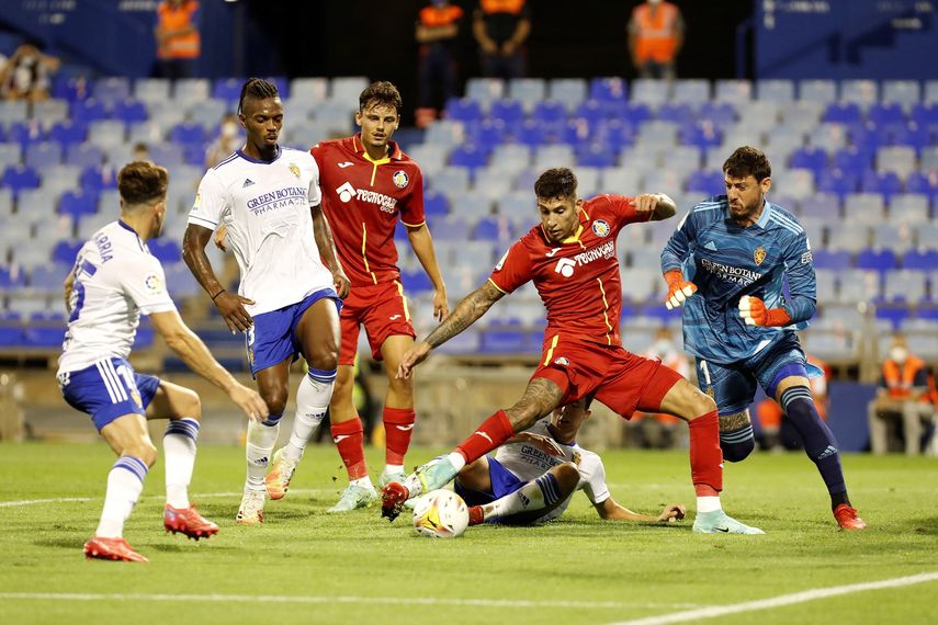 0-0. El Getafe se lleva el Memorial Carlos Lapetra en los penaltis