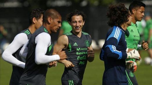 La selección mexicana entrena en la sede de la Policía Federal