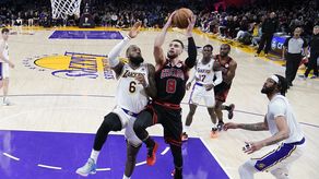Bulls amargan el regreso de LeBron James