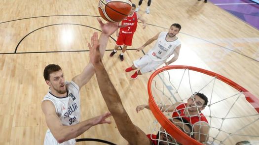 Kuzmic, operado del maxilar superior para facilitar su respiración