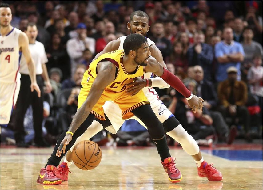 121-126. Irving y James mantienen ganadores a los Cavaliers