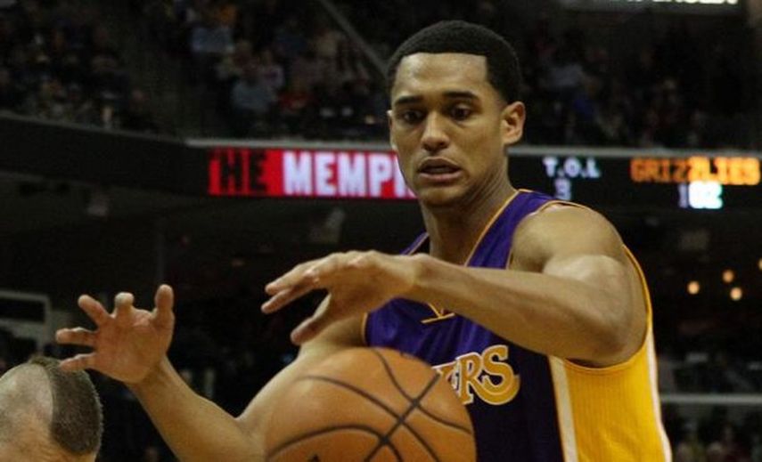 112-95. Clarkson y los Lakers superan a los líderes de liga. los Warriors